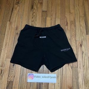 Fog Essentials Shorts Size: M